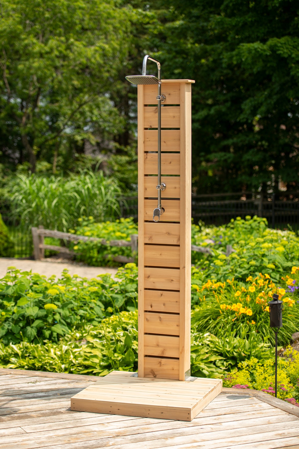 CT Sierra Outdoor Shower