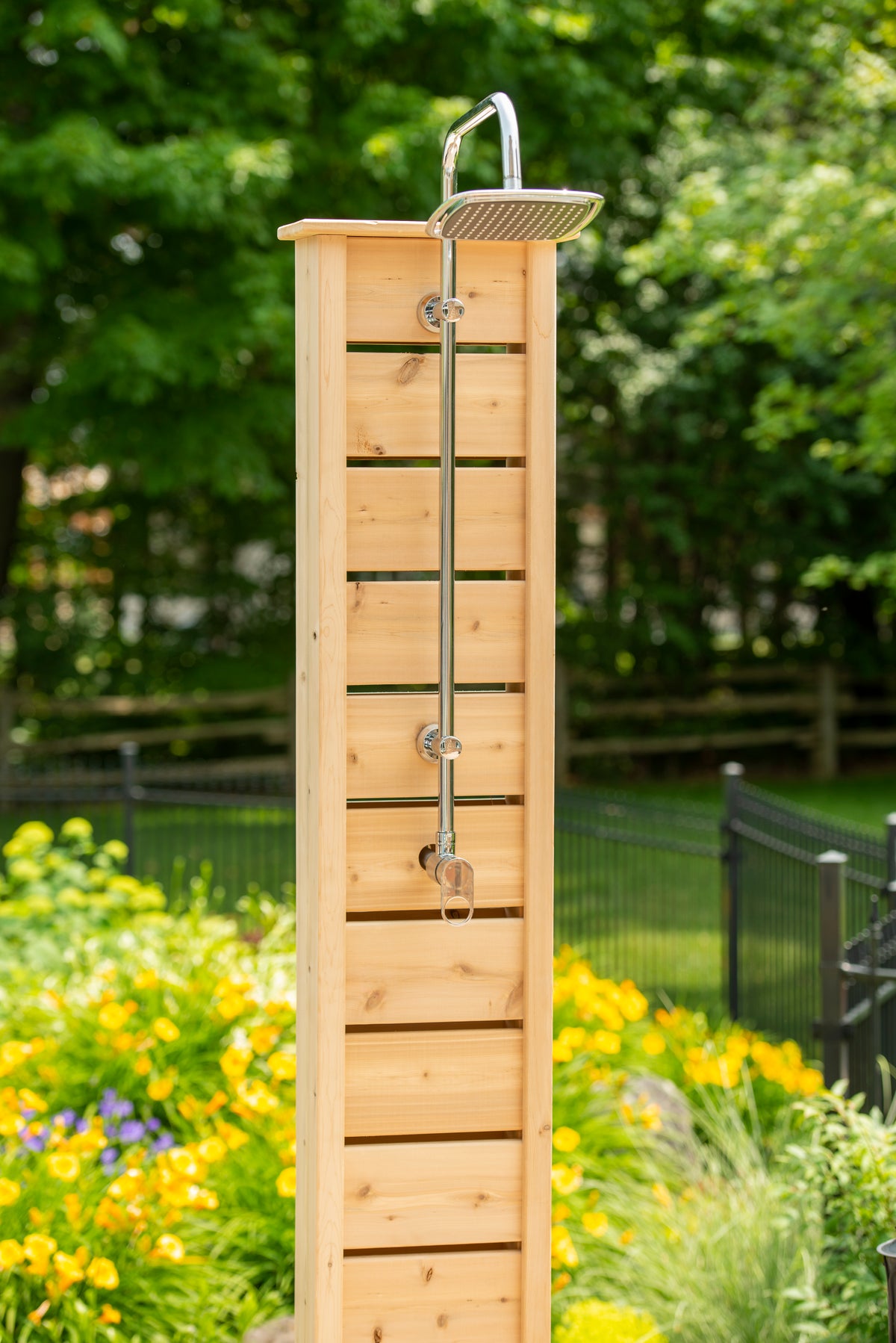 CT Sierra Outdoor Shower
